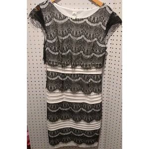 Sangria Black Lace Sleeveless Dress Tier Size 12